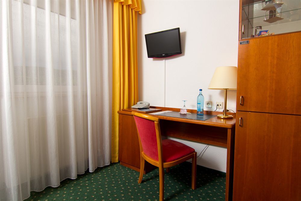 Hotel Engelhorn Leimen  Exteriér fotografie